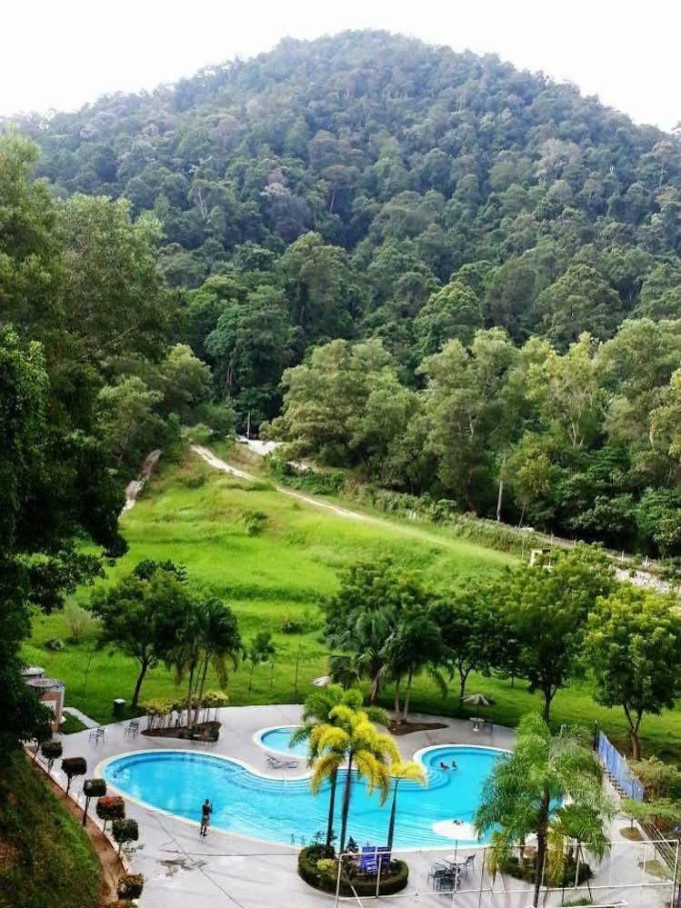Lumut Valley Resort Condominium Εξωτερικό φωτογραφία